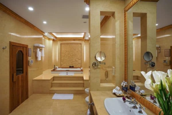 Nha Trang — Vịnh biển xanh ngọc